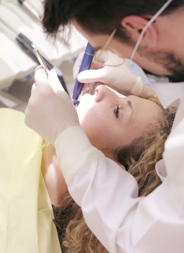 Пломбирование зубов